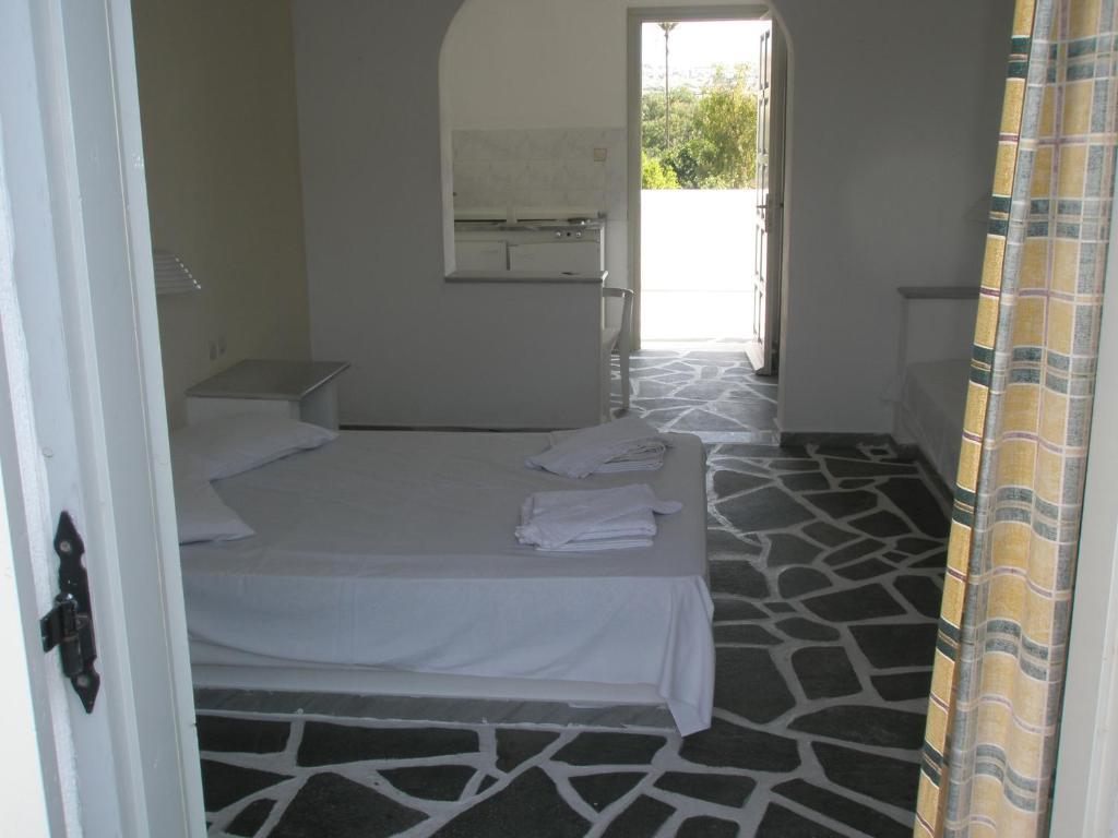 Ampeli Apartments Parikia  Ngoại thất bức ảnh